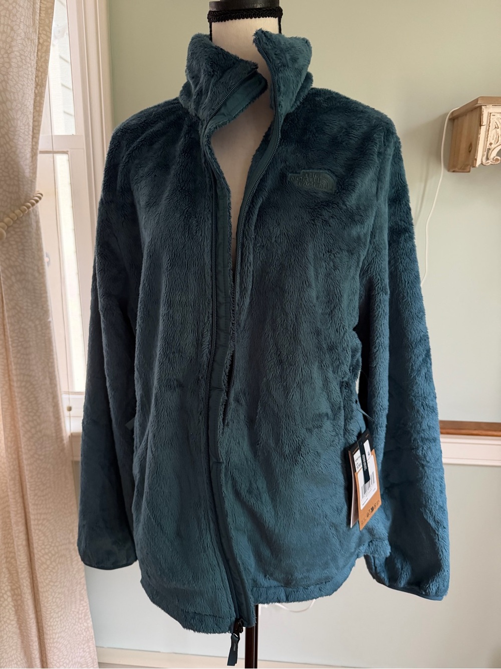 NWT Womens Osito zip up jacket